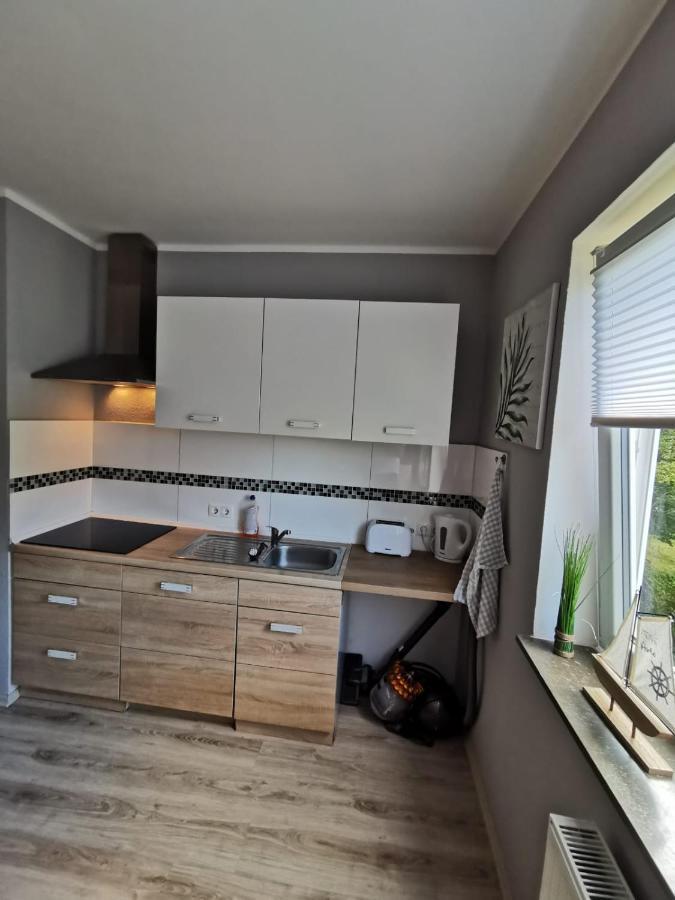 Liebevoll Eingerichtete Ferienwohnung - Zentrale Lage - Netflix & Paytv Wilhelmshaven Exterior photo